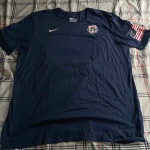 Mens Nike USA basketball tshirt